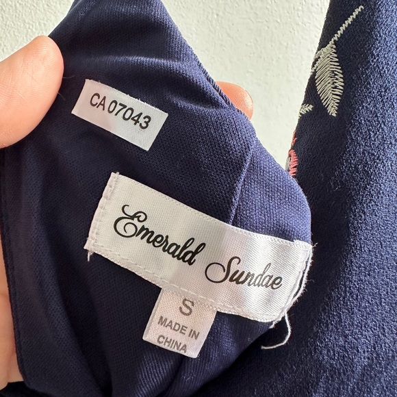 Embroidered Flower Mini Dress - Picture 3 of 3